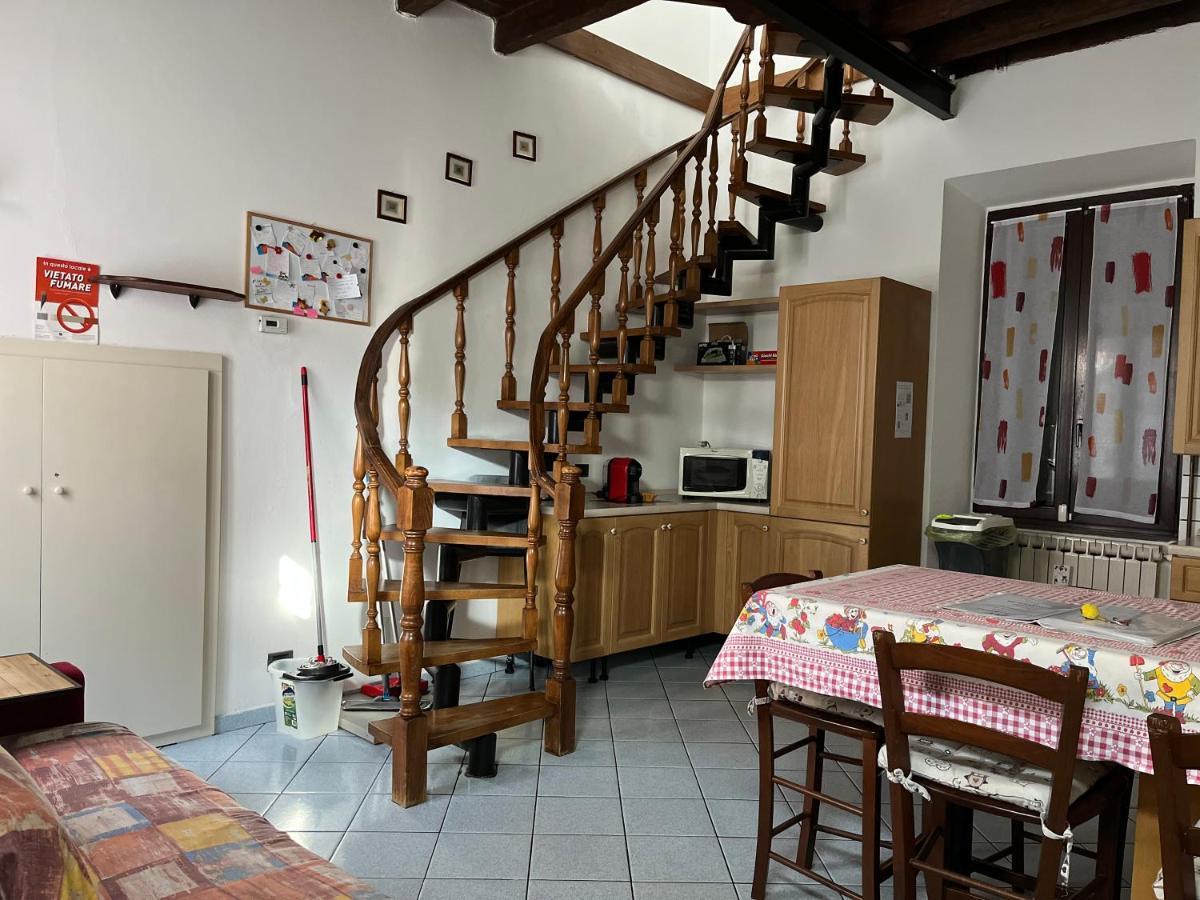 Casa Vacanze Il Cortile Da Manu, Maggy&Hope Όπως Εξωτερικό φωτογραφία